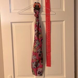 Day of the Dead Lightweight Scarf 
Pink
11” x 60”
NWT